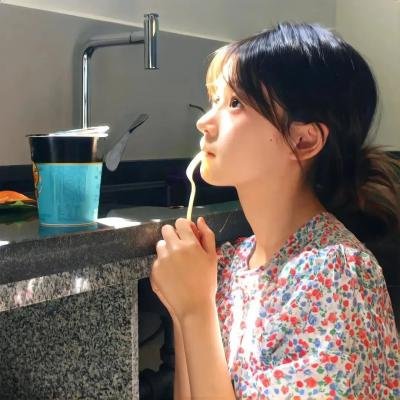 尘世笑谈